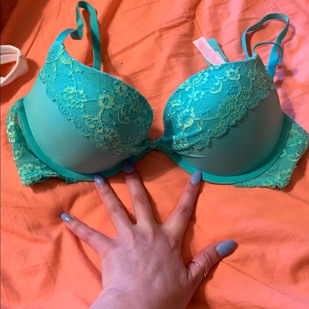 Victoria secret bra